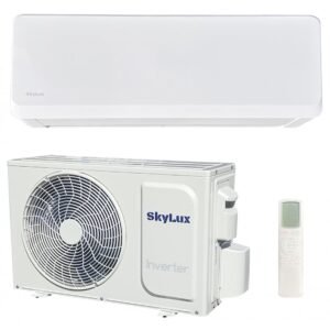 Инверторный кондиционер SkyLux SK-07CDI, внутренний блок серии COMFORT на стене комнаты