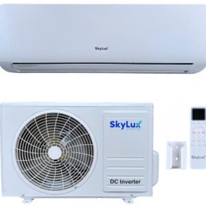 Инверторный кондиционер SkyLux SKS-12VERY, внутренний блок серии VERY на стене комнаты